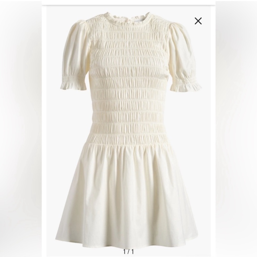 ✨NEW ✨Reformation Leannah Puff Sleeve
Smocked Mini Dress White 8